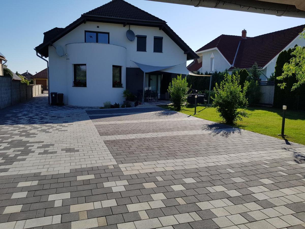 Honfoglalas Apartment Bük Eksteriør bilde